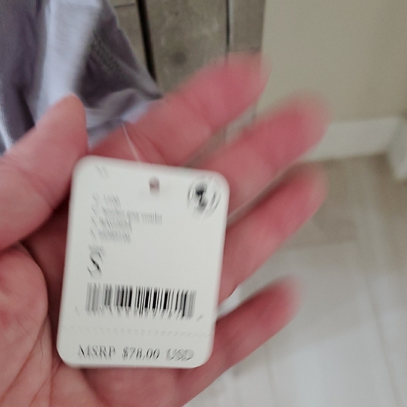 Free People Light Gray Top - Picture 6 of 6